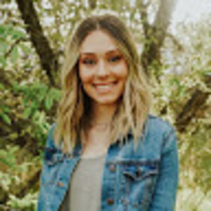 Meet your Posher, Madeleine